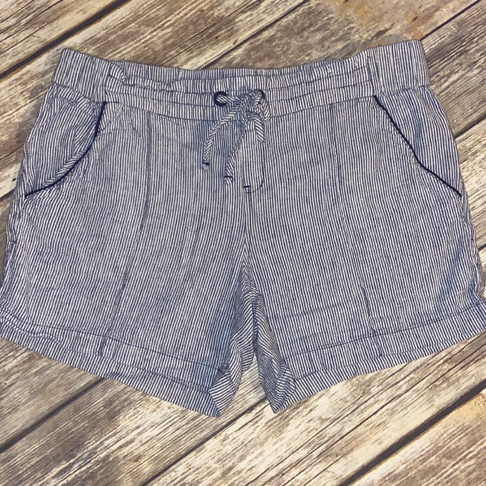 Lole Striped Linen Drawstring Shorts w/pocket